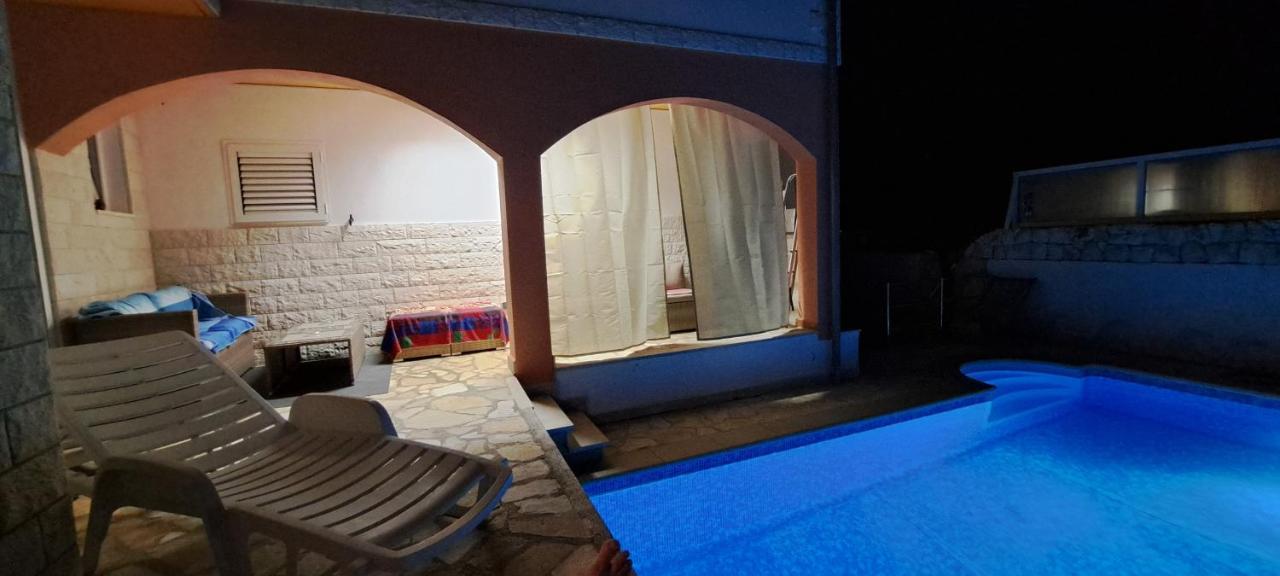 חוואר Apartments Villa Bella Vista Hvar מראה חיצוני תמונה
