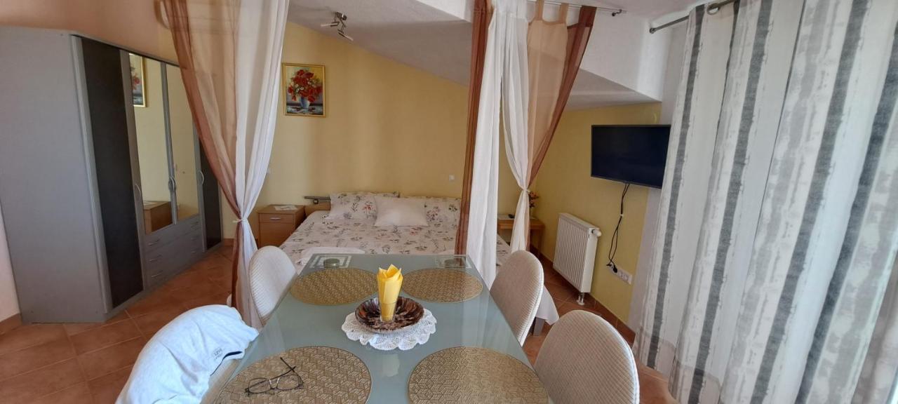 חוואר Apartments Villa Bella Vista Hvar מראה חיצוני תמונה